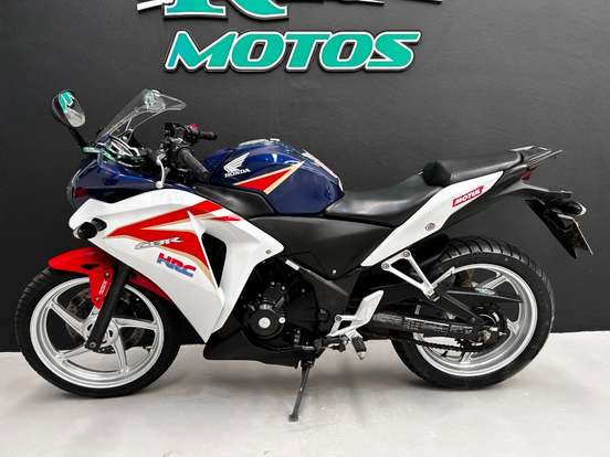 HONDA-CBR 250R HONDA-CBR 250R-2012