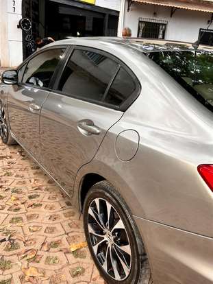 HONDA-CIVIC-2015