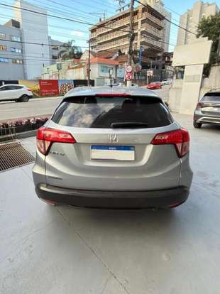 HONDA-HR-V-2017