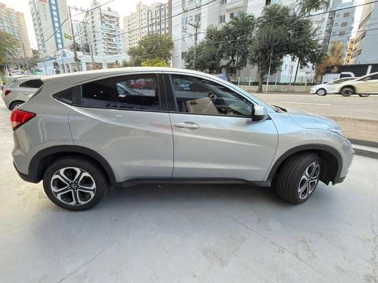 HONDA-HR-V-2017