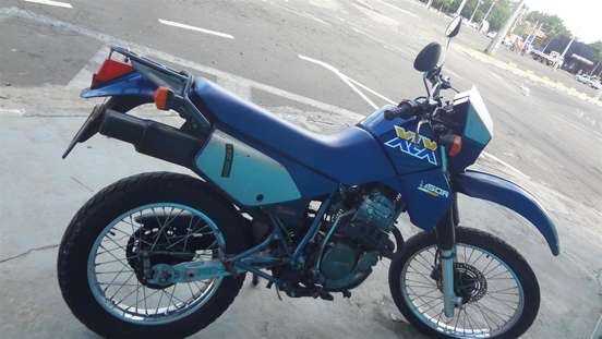 HONDA-XLX 350R-1990