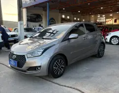 HYUNDAI HB20 1.0 UNIQUE 12V FLEX 4P MANUAL HYUNDAI HB20 1.0 UNIQUE 12V FLEX 4P MANUAL