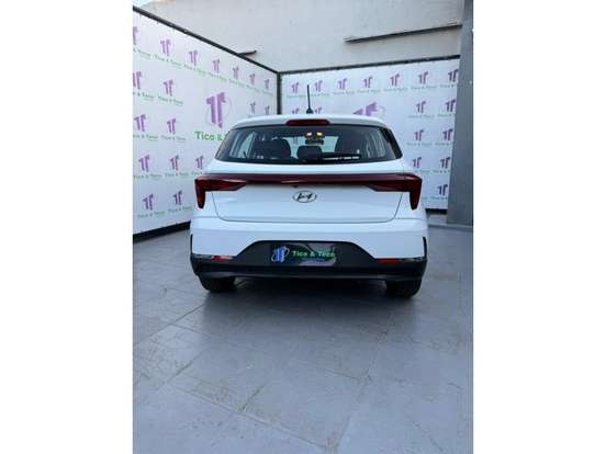 HYUNDAI-HB20-1.0 12V FLEX COMFORT PLUS MANUAL HYUNDAI-HB20-2024