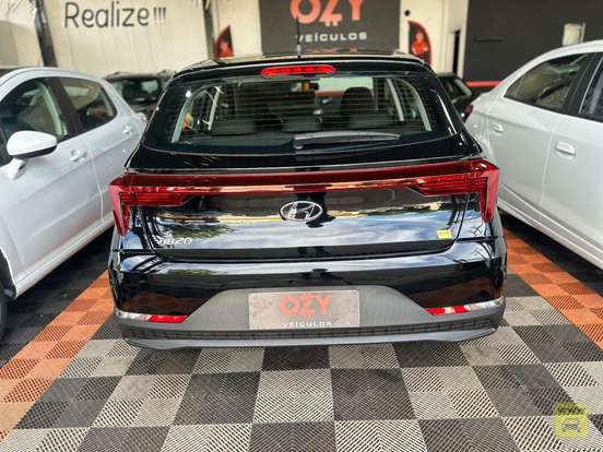 HYUNDAI-HB20-2024