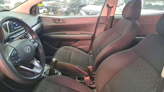 HYUNDAI-HB20-2024