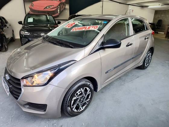 HYUNDAI HB20 1.0 COMFORT 12V FLEX 4P MANUAL