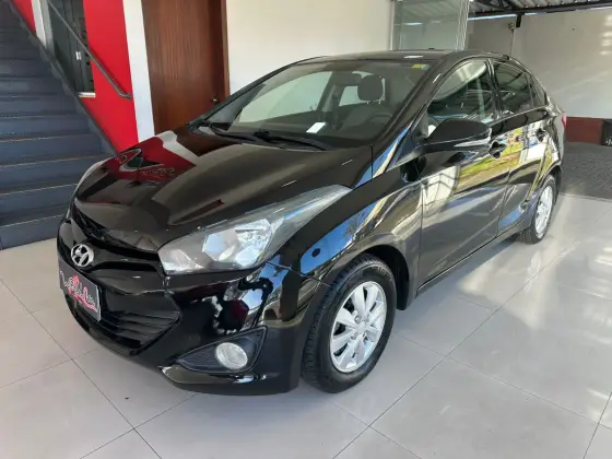 HYUNDAI HB20S 1.6 COMFORT PLUS 16V FLEX 4P AUTOMÁTICO