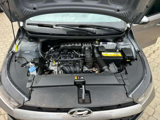 HYUNDAI-HB20S-2023