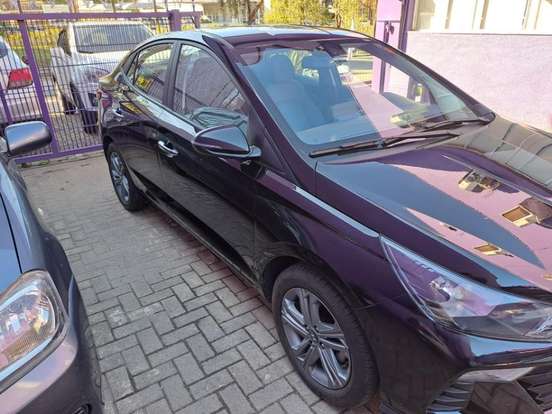 HYUNDAI-HB20S-2025