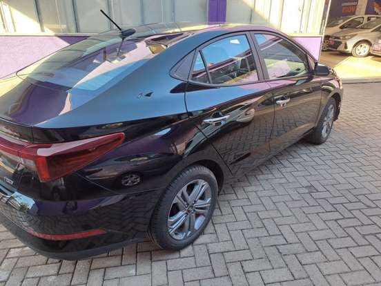 HYUNDAI-HB20S-2025