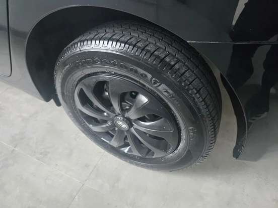 HYUNDAI-HB20S-1.6 COMFORT PLUS 16V FLEX 4P MANUAL HYUNDAI-HB20S-2013