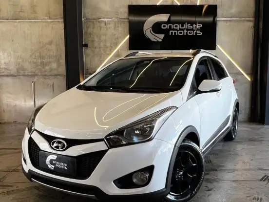 HYUNDAI-HB20X-1.6 16V PREMIUM FLEX 4P AUTOMÁTICO HYUNDAI-HB20X-2013