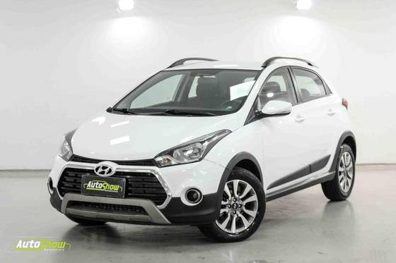 HYUNDAI HB20X 1.6 16V STYLE FLEX 4P AUTOMÁTICO