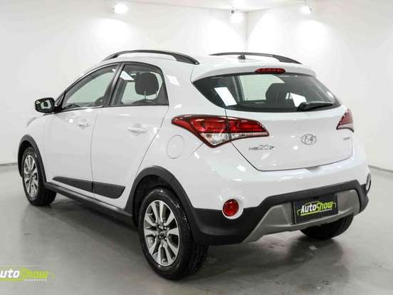 HYUNDAI-HB20X-1.6 16V STYLE FLEX 4P AUTOMÁTICO HYUNDAI-HB20X-2016