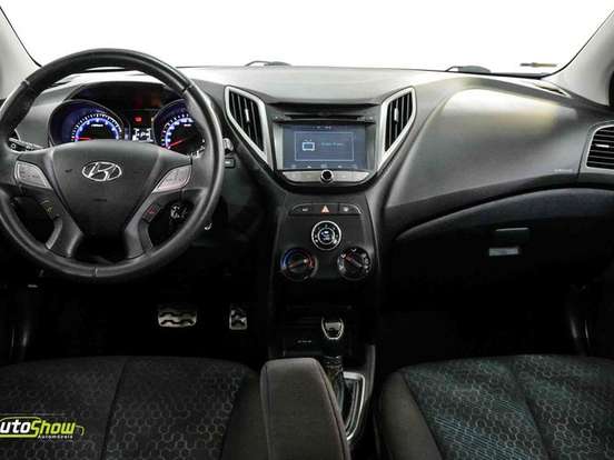 HYUNDAI-HB20X-1.6 16V STYLE FLEX 4P AUTOMÁTICO HYUNDAI-HB20X-2016