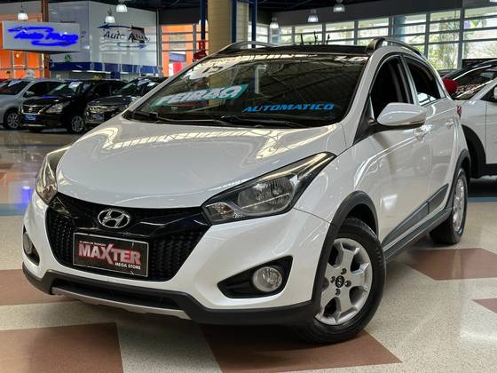 HYUNDAI HB20X 1.6 16V STYLE FLEX 4P AUTOMÁTICO
