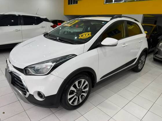 HYUNDAI HB20X 1.6 16V STYLE FLEX 4P AUTOMÁTICO