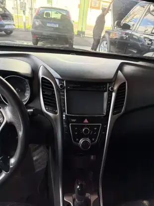 HYUNDAI-I30-2014