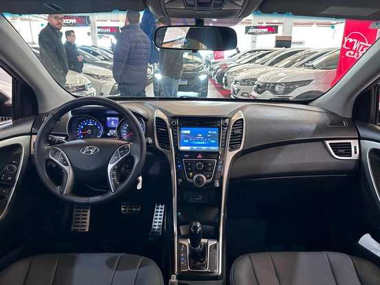HYUNDAI-I30-2015