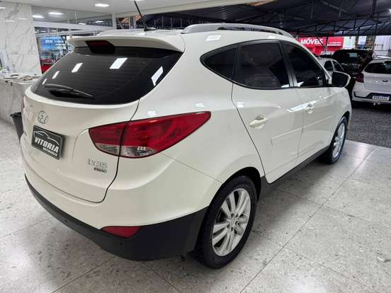 HYUNDAI-IX35-2.0 MPI 4X2 16V FLEX 4P AUTOMÁTICO HYUNDAI-IX35-2012