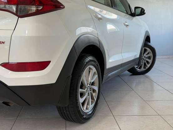HYUNDAI-TUCSON-2017