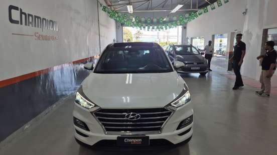 HYUNDAI-TUCSON-2024