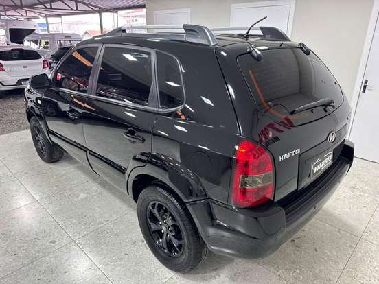 HYUNDAI-TUCSON-2013