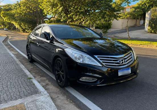 HYUNDAI-AZERA-2012