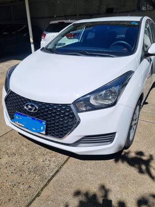HYUNDAI HB20 1.0 COMFORT 12V FLEX 4P MANUAL