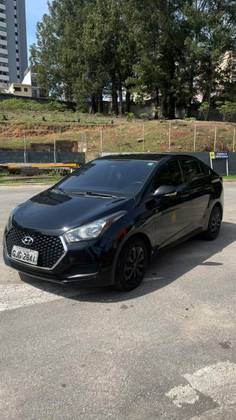 HYUNDAI HB20S 1.6 COMFORT PLUS 16V FLEX 4P MANUAL