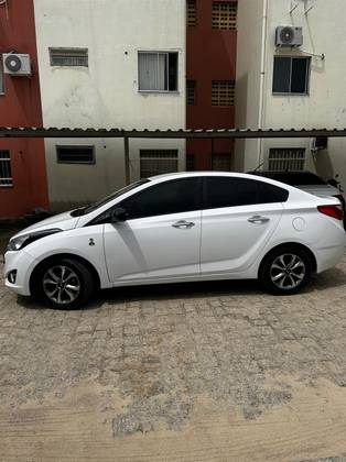 HYUNDAI HB20S 1.6 COPA DO MUNDO 16V FLEX 4P AUTOMÁTICO