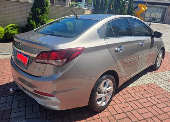 HYUNDAI-HB20S-2016