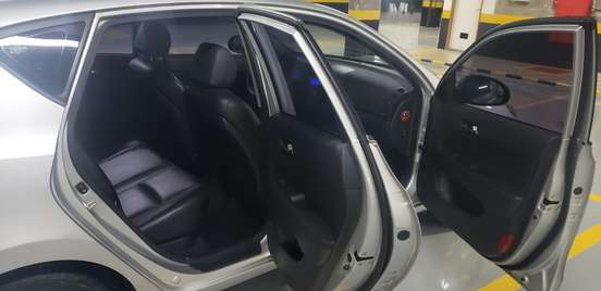 HYUNDAI-I30-2011