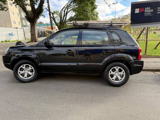 HYUNDAI TUCSON 2.0 MPFI GLS 16V 143CV 2WD GASOLINA 4P AUTOMÁTICO