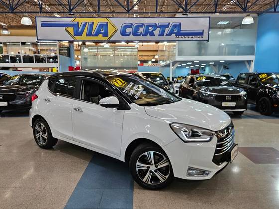 JAC T40 1.6 16V GASOLINA PLUS 4P CVT