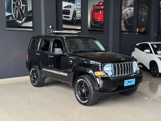 JEEP-CHEROKEE-2011