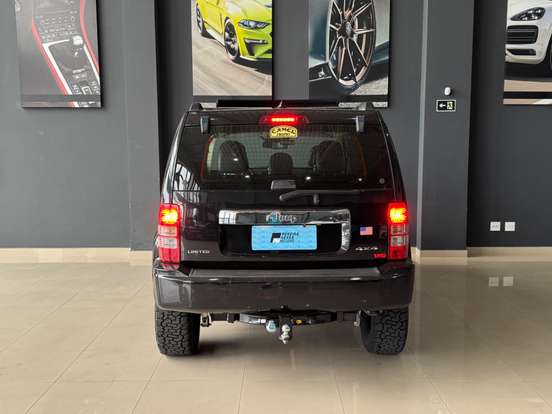 JEEP-CHEROKEE-3.7 LIMITED 4X4 V6 12V GASOLINA 4P AUTOMÁTICO JEEP-CHEROKEE-2011