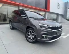 JEEP COMMANDER 1.3 T270 TURBO FLEX OVERLAND AT6 JEEP COMMANDER 1.3 T270 TURBO FLEX OVERLAND AT6