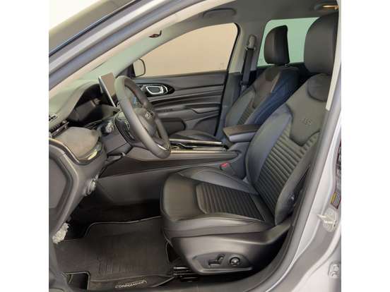 JEEP-COMMANDER-2023