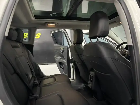 JEEP-COMPASS-2024