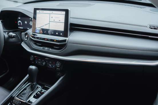 JEEP-COMPASS-2024