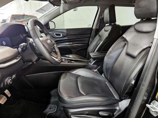 JEEP-COMPASS-1.3 T270 TURBO FLEX LONGITUDE AT6 JEEP-COMPASS-2024