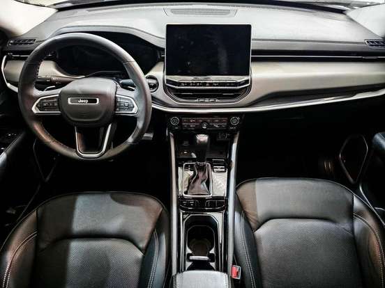 JEEP-COMPASS-2024