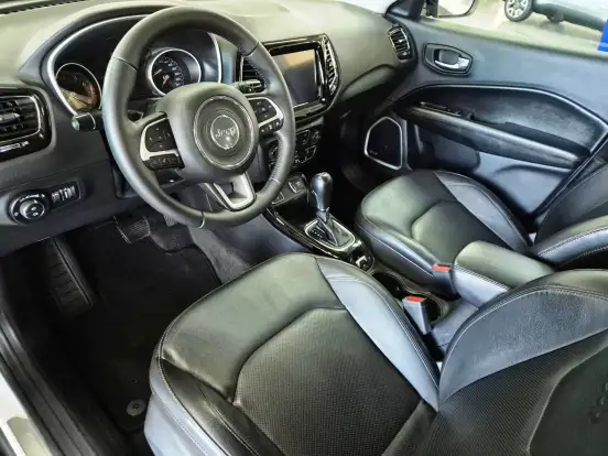 JEEP-COMPASS-2.0 16V FLEX LIMITED AUTOMÁTICO JEEP-COMPASS-2021