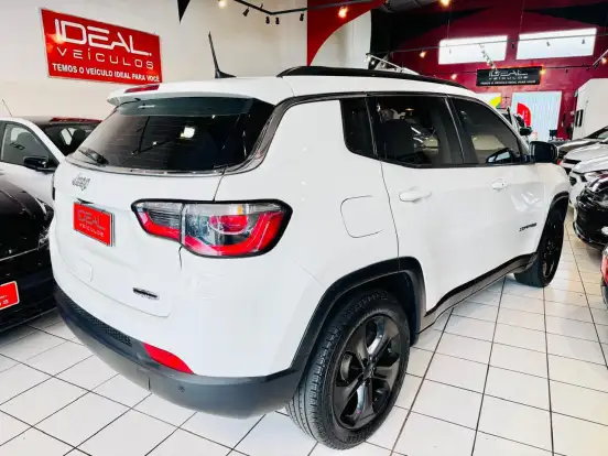 JEEP-COMPASS-2.0 16V FLEX LONGITUDE AUTOMÁTICO JEEP-COMPASS-2017