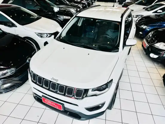 JEEP-COMPASS-2.0 16V FLEX LONGITUDE AUTOMÁTICO JEEP-COMPASS-2017