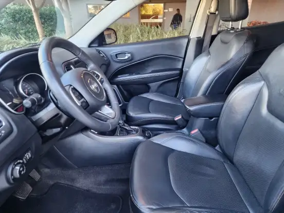 JEEP-COMPASS-2.0 16V FLEX LONGITUDE AUTOMÁTICO JEEP-COMPASS-2018