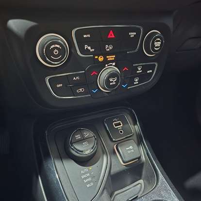 JEEP-COMPASS-2019