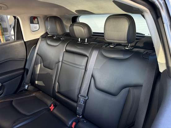 JEEP-COMPASS-2.0 16V FLEX LONGITUDE AUTOMÁTICO JEEP-COMPASS-2018