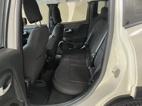 JEEP-RENEGADE-2023